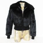 Belle veste en fourrure douce (taille 38) €225, -, Vêtements | Femmes, Vestes | Hiver, Taille 38/40 (M), Comme neuf, ---, Noir