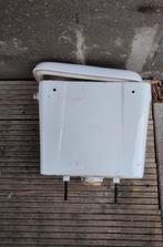 Chasse d'eau réservoir wc avec mécanisme, Doe-het-zelf en Bouw, Ophalen