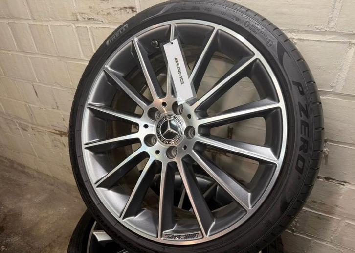 Jantes Mercedes amg 19 pouces pneus neuf dot 2025, Autos : Pièces & Accessoires, Pneus & Jantes, Pneus et Jantes, Pneus été, 19 pouces