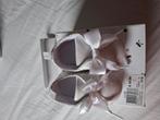 Chaussure bébé fille, Enfants & Bébés, Enlèvement, Comme neuf