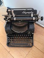 une machine à écrire Olympia. l'Olympia Modell 8, Antiquités & Art, Antiquités | Bureau & Affaires, Enlèvement