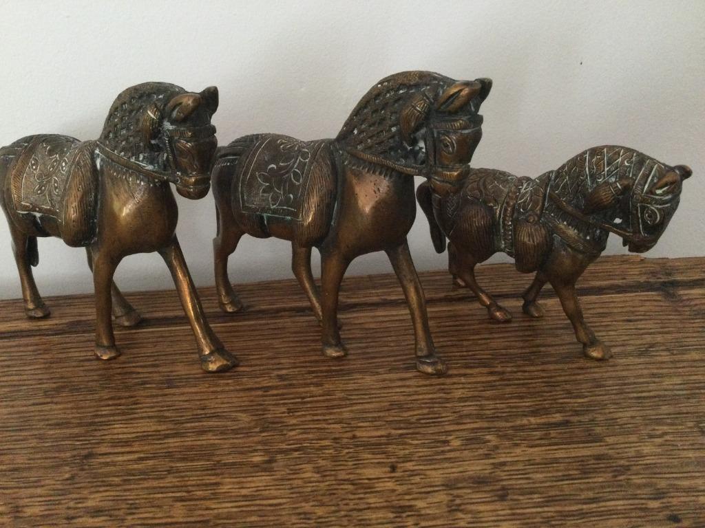 3 jolis chevaux en Bronze :  Thaïlande ?, Antiquités & Art, Art | Art non-occidental, Enlèvement ou Envoi