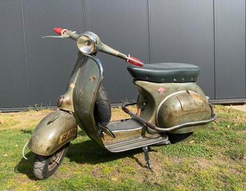 Vespa oldtimer 125 s van 1960 beschikbaar voor biedingen