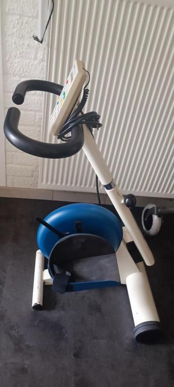 Motomed viva 1 benen met kuitschalen   beschikbaar voor biedingen