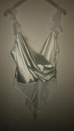 Body femme taille petit M shein, Vêtements | Femmes, Vêtements de Bain & Maillots de Bain, Enlèvement, Comme neuf