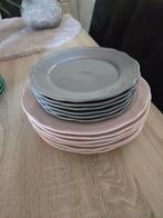 6 grote roze borden en 6 dessert borden, Ophalen
