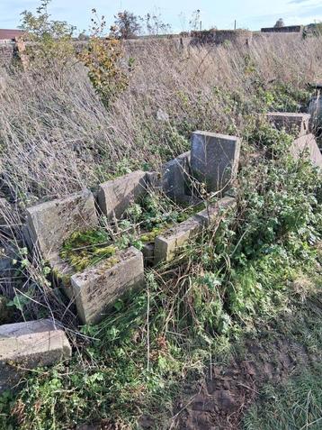 Keerwanden/ L elementen  beschikbaar voor biedingen