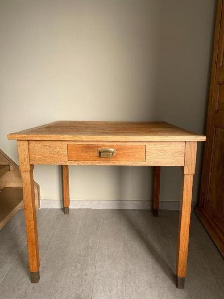 Massief eiken vintage tafel / schrijftafel, Huis en Inrichting, Tafels | Bijzettafels, Gebruikt, Vierkant, 60 cm of meer, 75 cm of meer