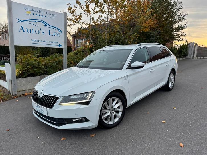 Skoda Superb 1.6tdiDSG/carplay/xenon/zetelwarming/niuewstaat, Auto's, Skoda, Bedrijf, Te koop, Superb, ABS, Adaptive Cruise Control