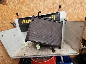 Radiateur van een Landrover Range Rover Sport beschikbaar voor biedingen