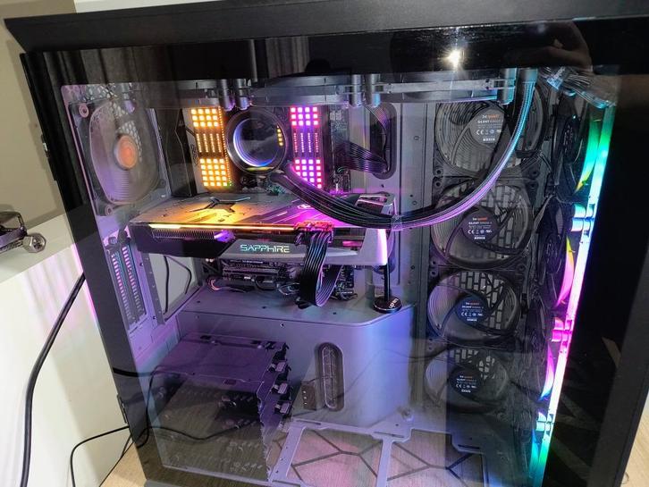 High-End Gaming & Creator PC, Computers en Software, Desktop Pc's, Gebruikt, 4 Ghz of meer, SSD, 64 GB of meer, Met videokaart