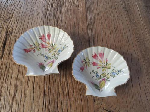 Vintage set 2 schaaltjes vide poche schelpvorm limoges, Antiek en Kunst, Curiosa en Brocante, Ophalen of Verzenden