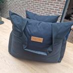 Autostoel mand hond pip & palms, Enlèvement