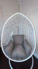 Hangstoel, Ophalen, Zo goed als nieuw