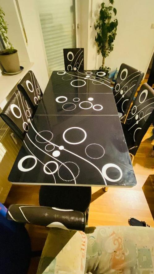 Nieuwe Eettafel met 6 Stoelen - Gratis Bezorging, Antiek en Kunst, Antiek | Meubels | Tafels, Ophalen of Verzenden
