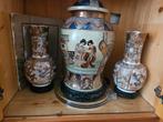 Garniture de vases chinois – potiche couverte & vases ass, Antiquités & Art, Enlèvement ou Envoi