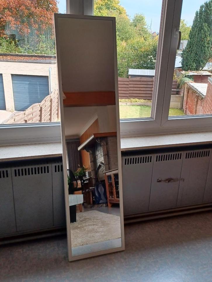 Grote hangspiegel, Huis en Inrichting, Woonaccessoires | Spiegels, Zo goed als nieuw, Minder dan 50 cm, 150 tot 200 cm, Rechthoekig