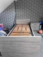 Bed nachtkast en lattenbodem, Ophalen, Lattenbodem