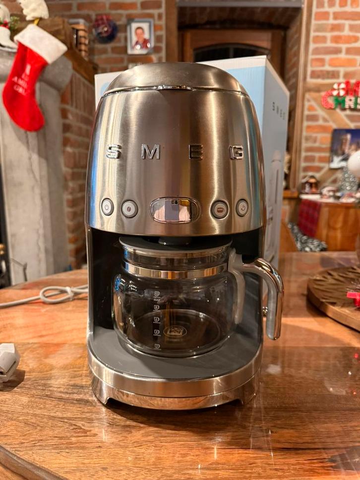 Smeg gris, Electroménager, Cafetières, Café moulu, Cafetière, Enlèvement
