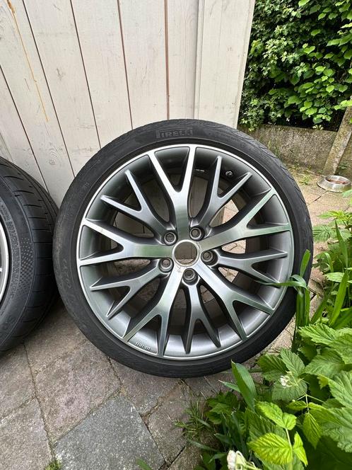 235/40 ZR18 Originele Audi velgen met banden, Auto-onderdelen, Banden en Velgen, Band(en), Zomerbanden, 18 inch, 235 mm, Personenwagen