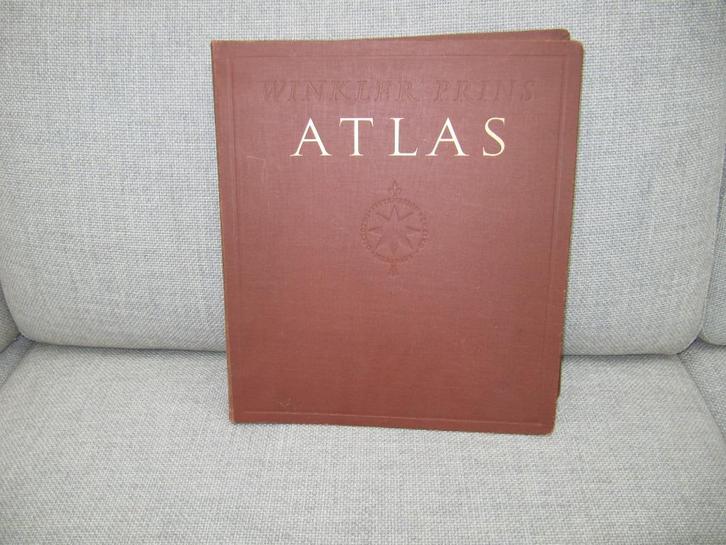 Winkler Prins Atlas (1950), Boeken, Atlassen en Landkaarten, Zo goed als nieuw, Ophalen of Verzenden