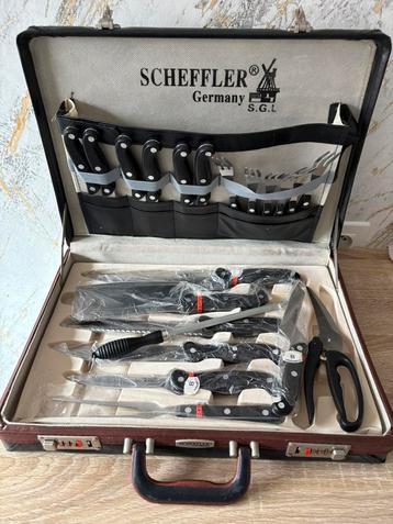 Koffer messenset beschikbaar voor biedingen