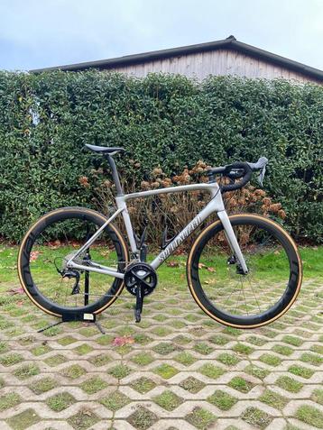 Specialized Roubaix (58) beschikbaar voor biedingen