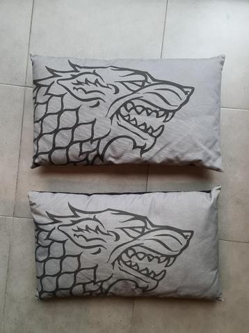 Game of Thrones Game of Thrones House Oreiller loup Stark, Enlèvement ou Envoi, Comme neuf, Gris, Oreiller