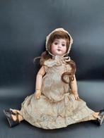oude porseleinen pop, begin 1900, Antiek en Kunst, Ophalen of Verzenden