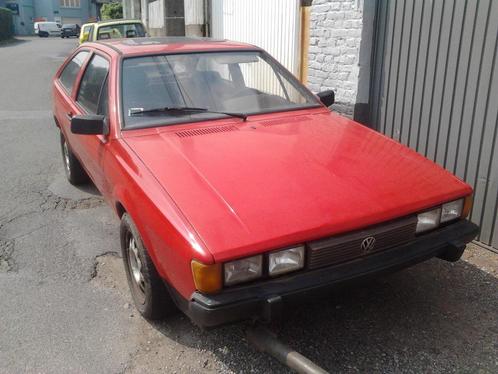Vw scirocco GTI 1982, Auto's, Volkswagen, Particulier, Scirocco, Benzine, Coupé, 3 deurs, Handgeschakeld, Rood, Voorwielaandrijving