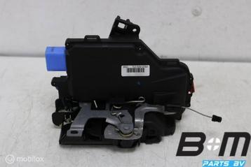 Portierslot linksachter VW Golf Plus 5 7L0839015D beschikbaar voor biedingen