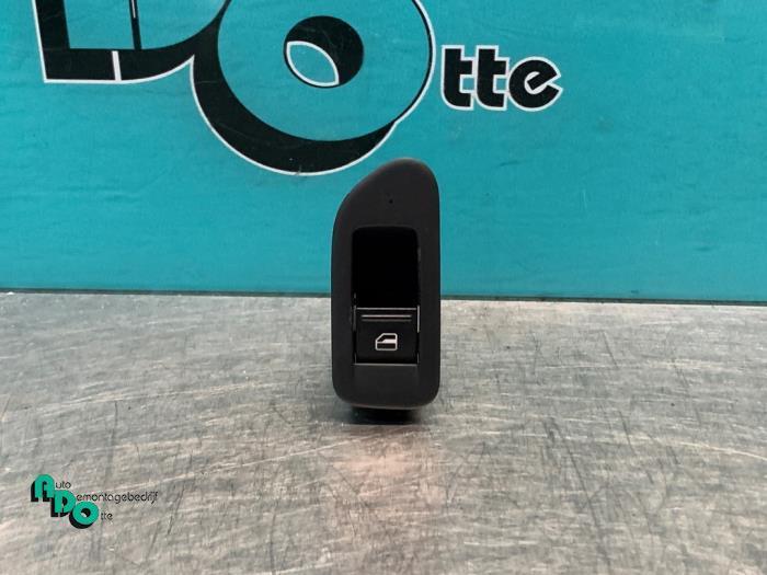 Elektrisch Raam Schakelaar van een Volkswagen Golf (Golf 09-, Auto-onderdelen, Dashboard en Schakelaars, Volkswagen, Gebruikt