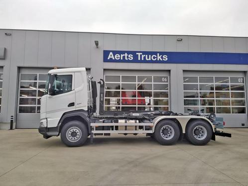 ST865, Auto's, Vrachtwagens, Particulier, DAF, Diesel, Euro 6, Automaat, Wit, Achterwielaandrijving, BTW verrekenbaar