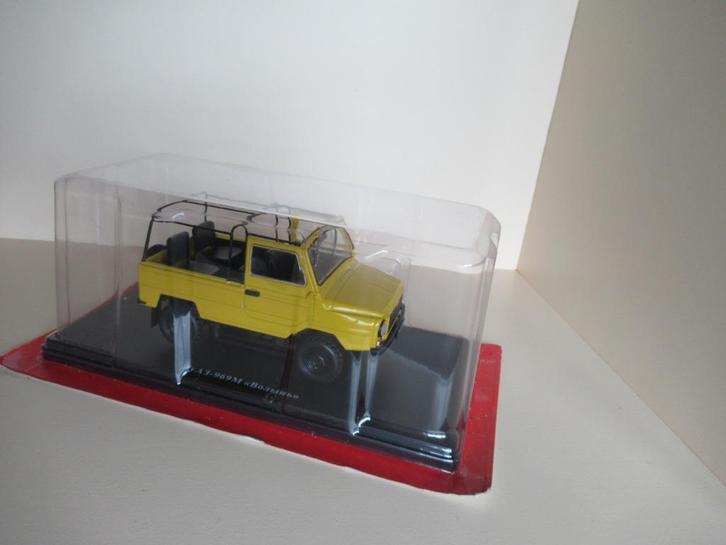 Ixo - LuAZ 969M Volyn (1979) - 1:24 - Mint in box, Hobby en Vrije tijd, Modelauto's | 1:24, Nieuw, Auto, Ophalen of Verzenden