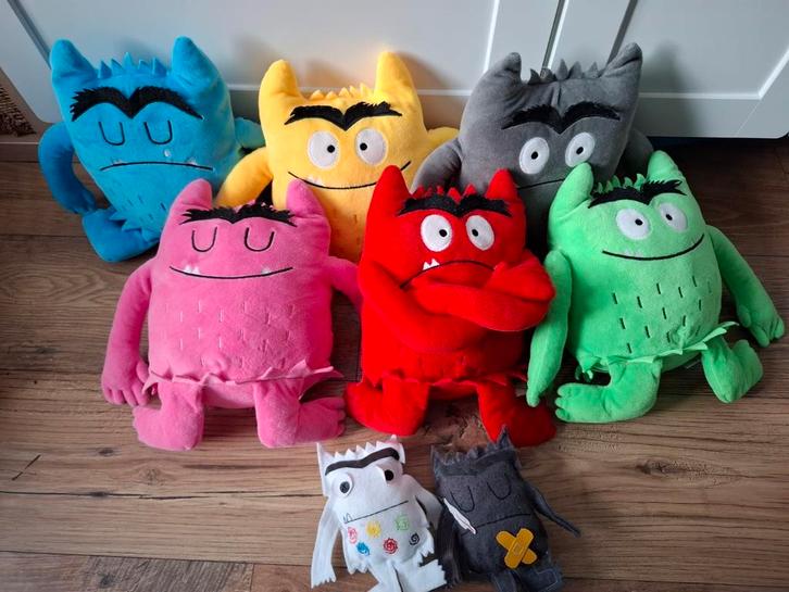 Super veel knuffels, horloges, emoties, Kinderen en Baby's, Speelgoed | Knuffels en Pluche, Gebruikt, Ophalen