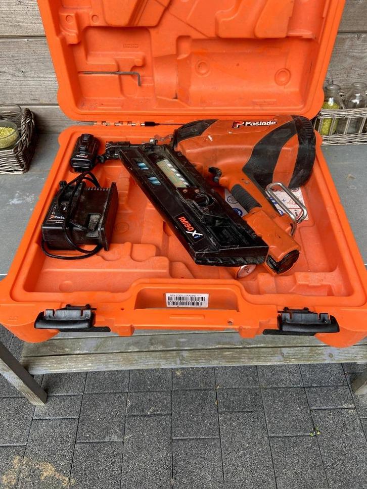 Paslode schietpistool IM90, Doe-het-zelf en Bouw, Gereedschap | Overige machines, Zo goed als nieuw, Ophalen