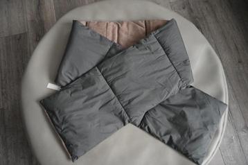 COS padded scarf sjaal unisex beschikbaar voor biedingen