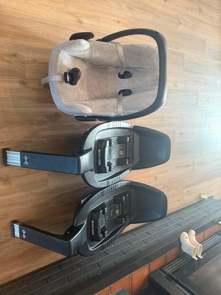 Maxi cosi pebble pro+ 2 familyfix isofix, Kinderen en Baby's, Autostoeltjes, Zo goed als nieuw, Maxi-Cosi, Isofix, Ophalen