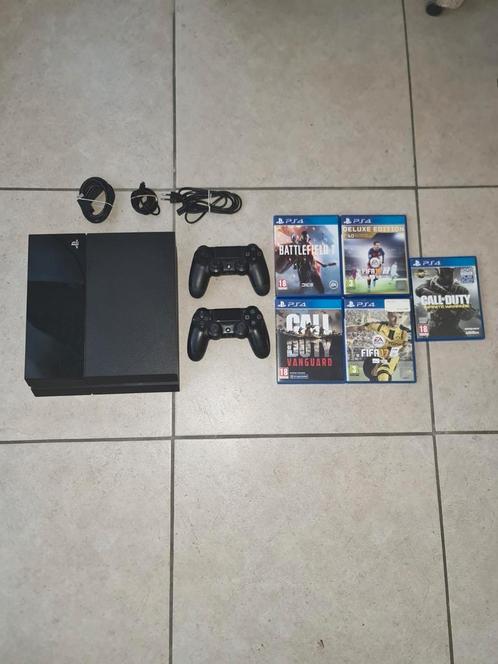 Playstation 4 met 2 Controllers en 5 games, Games en Spelcomputers, Games | Sony PlayStation 4, Zo goed als nieuw, Ophalen