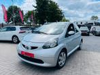 Toyota Aygo 1.0i 37.000km 1jaar garantie, Autos, Toyota, Cuir, Argent ou Gris, Entreprise, 5 portes