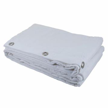 pendrillon blanc 4 X 3m beschikbaar voor biedingen