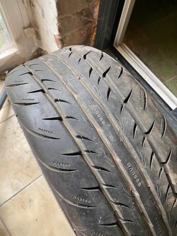 Verschillende maten banden beschikbaar voor biedingen