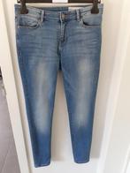 ESPRIT Skinny jeans Maat: 28"/32" Prijs: € 3, Kleding | Dames, Spijkerbroeken en Jeans, Blauw, Ophalen of Verzenden, W28 - W29 (confectie 36)
