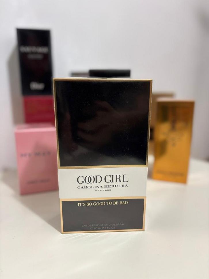 Good girle carolina herrera new york eau de parfum, Handtassen en Accessoires, Uiterlijk | Parfum, Zo goed als nieuw, Ophalen of Verzenden