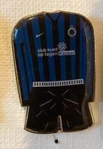 Pin tshirt club Brugge komt op tegen kanker, Verzamelen, Sport, Ophalen of Verzenden, Speldje of Pin, Zo goed als nieuw