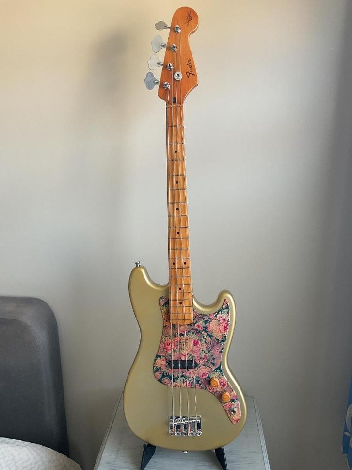 SUPRA GOLD AND FLOWERS SHORT SCALE 3,2 KG, Muziek en Instrumenten, Snaarinstrumenten | Gitaren | Bas, Gebruikt, Ophalen of Verzenden