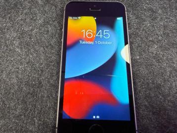 iPhone SE Original - Fully functional beschikbaar voor biedingen
