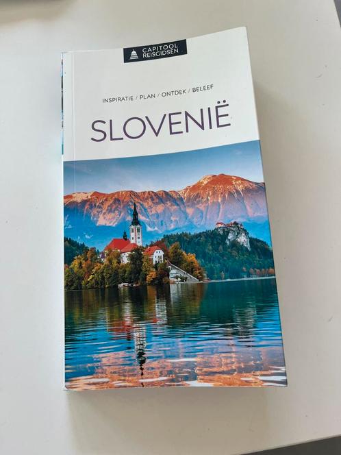 Capitool - Slovenië reisgids 2025, Boeken, Reisgidsen, Zo goed als nieuw, Reisgids of -boek, Europa, Capitool, Ophalen