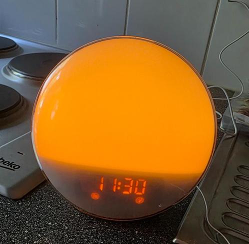 Wake-up light, Elektronische apparatuur, Wekkers, Zo goed als nieuw, Digitaal, Ophalen