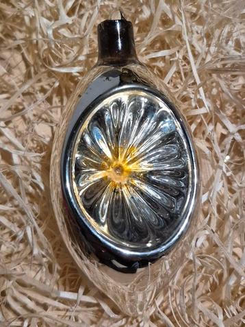 Ajeko antieke kerstbal  beschikbaar voor biedingen